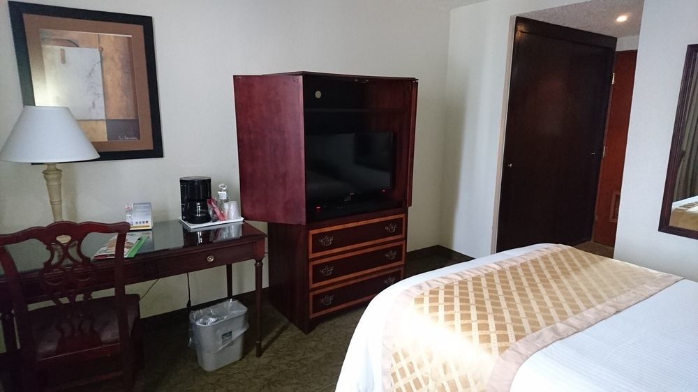 Quality Inn Chihuahua San Francisco Exterior photo