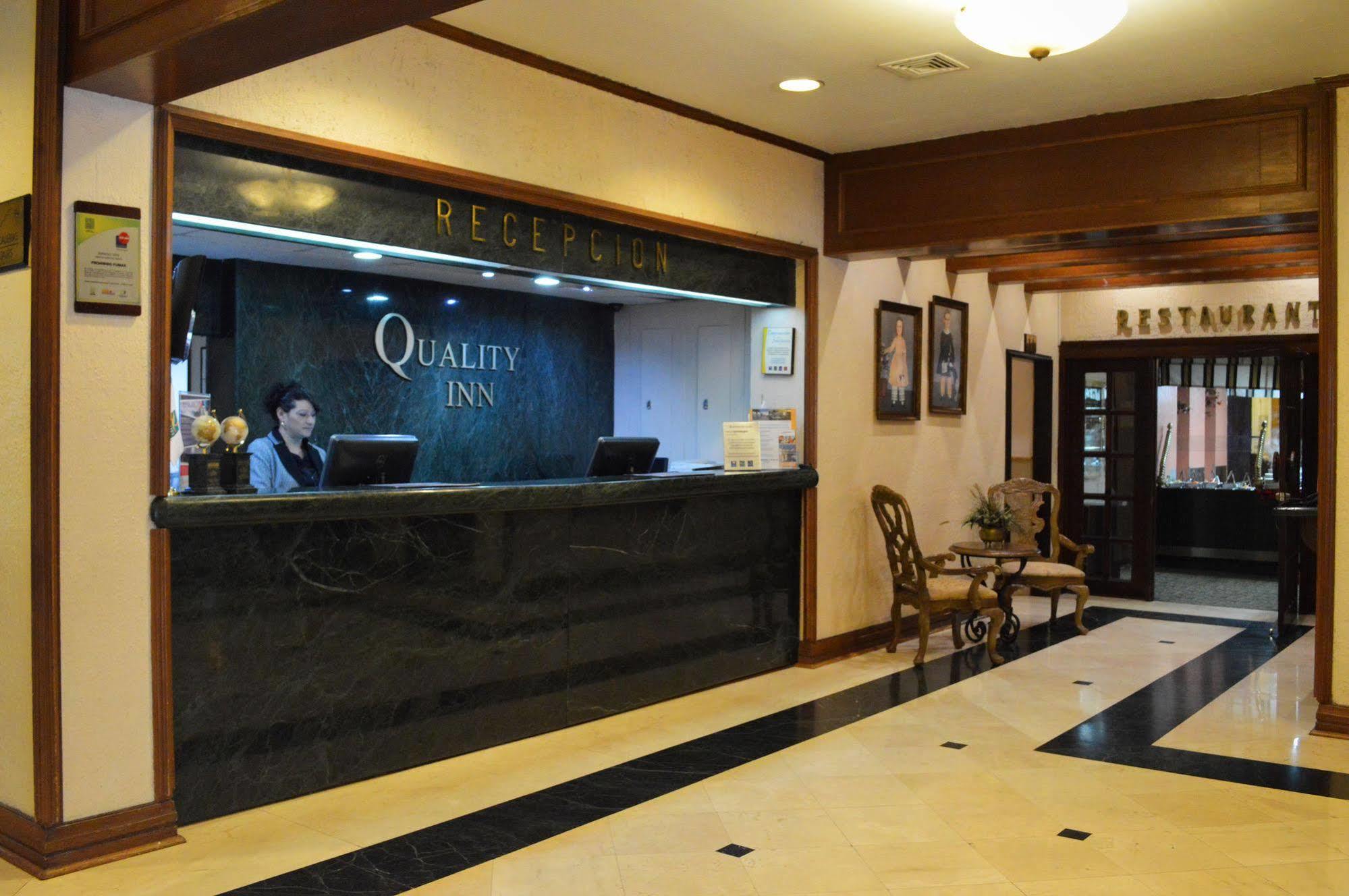 Quality Inn Chihuahua San Francisco Exterior photo
